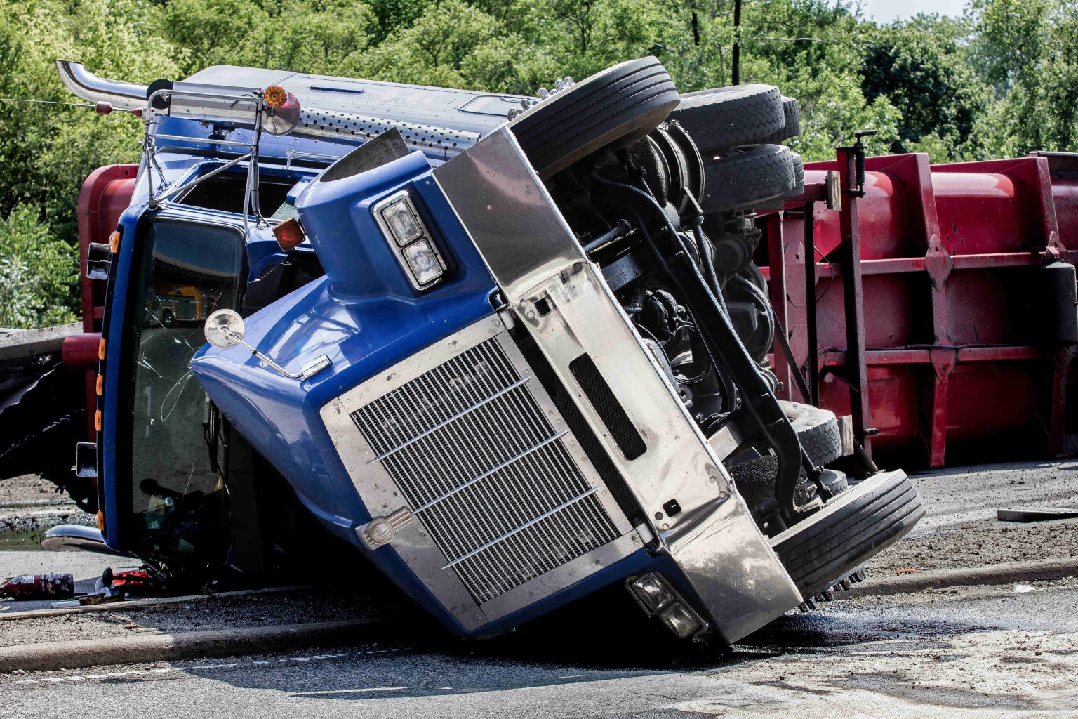 Types of injuries in truck accidents involving truck drivers from trucking companies — Niagara Falls NY